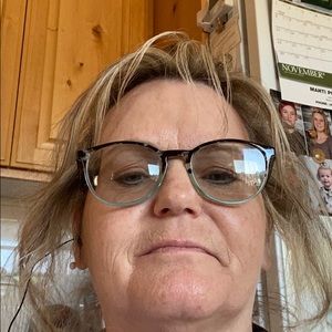 Meet your Posher, Judi